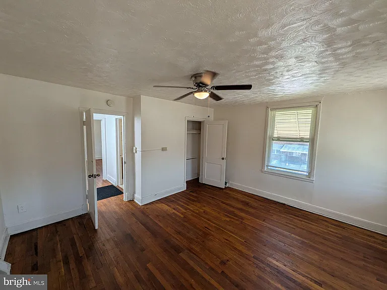 3018 Larue Sq E — Photo 36