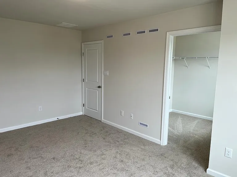 49 Elliot Ln — Photo 8