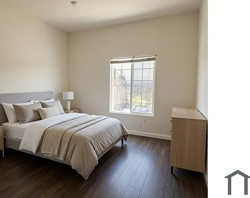 3 bed, $2,395 — Photo 4