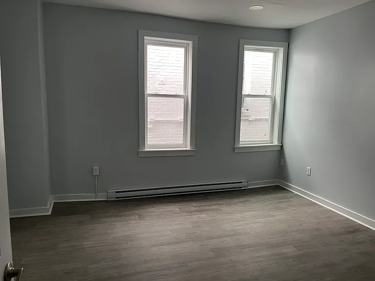 234 Summit Ave #E — Photo 19