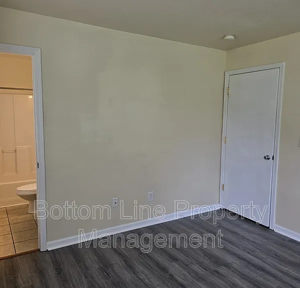 5326 Eaton Cir — Photo 16