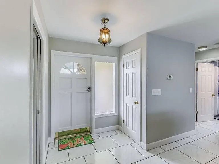 5256 Wisteria Ct — Photo 15