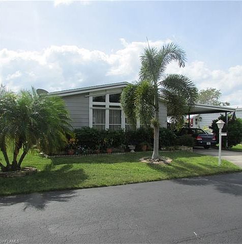 1st image of 35 Queen Palm Dr #35