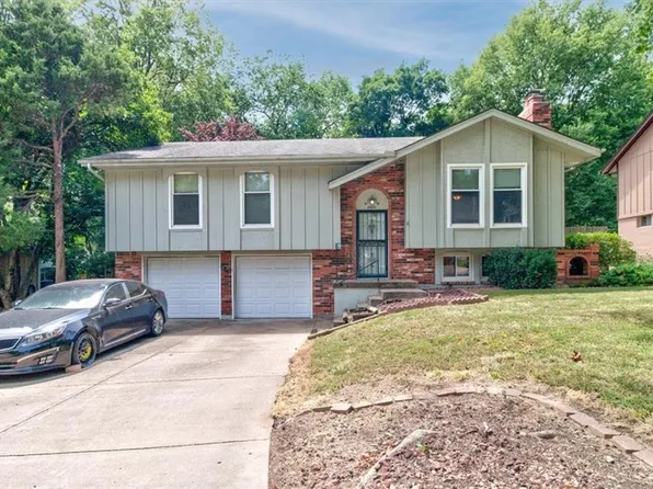 2420 Bridger Dr, Independence, MO 64057