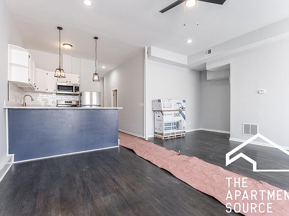 4th image of 4322 N Milwaukee Ave #1F