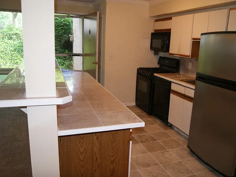 7527 Spring Lake Dr #B2 — Photo 6