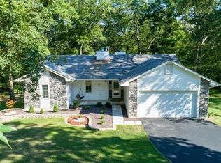 1832 Westmoor Dr, Foristell, MO 63348