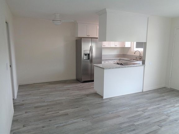 3rd image of 1210 Oliver Ave APT C