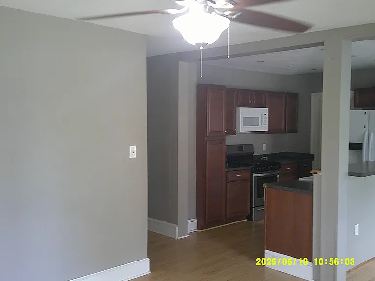 1406 12th Street Dr NW — Photo 7