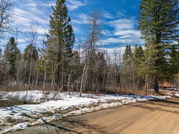 5th image of 67 Redwood Rd