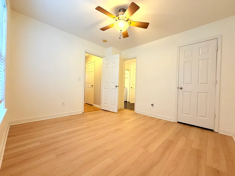 3876 Eagleston Ct — Photo 17
