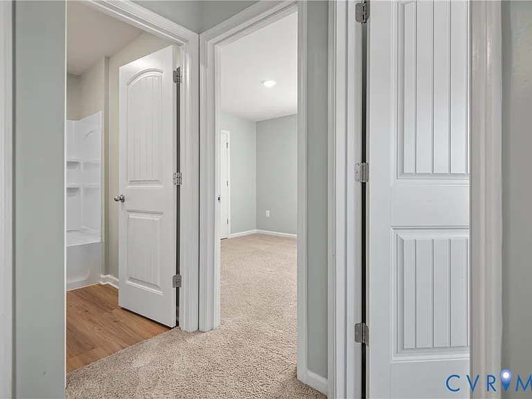 2854 Meadow View Blvd — Photo 9