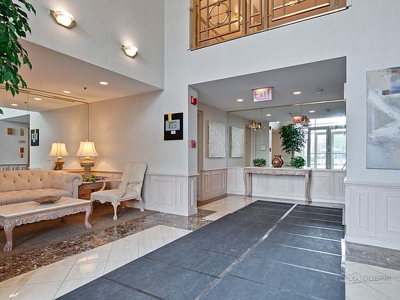 4th image of 451 Town Place Cir APT 303