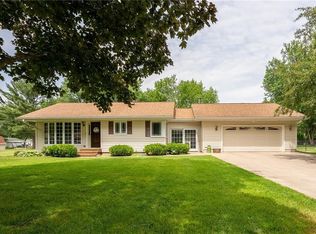 1136 W Spruce St, Chippewa Falls, WI 54729