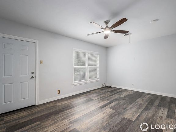 4th image of 203 E Williams Ave #207