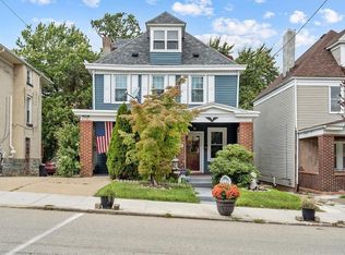 2646 Pioneer Ave, Pittsburgh, PA 15226