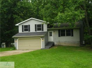 55 S Waverly Rd, Eaton Rapids, MI 48827
