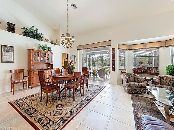 5th image of 7813 Naples Heritage Dr