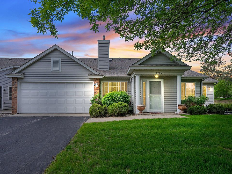 1st image of 9774 Moonbeam Ln