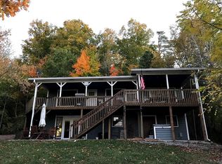2115 Muddy Creek Rd, Dandridge, TN 37725