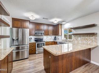 4808 W Shaw Butte Dr, Glendale, AZ 85304