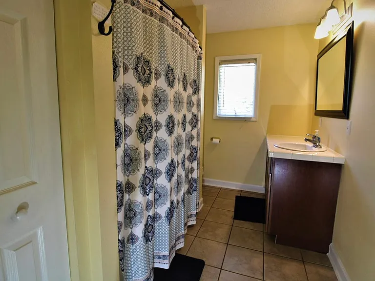 775 S Holmes Blvd — Photo 20