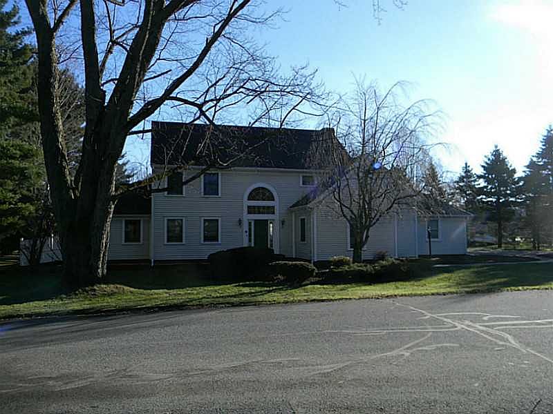 42005