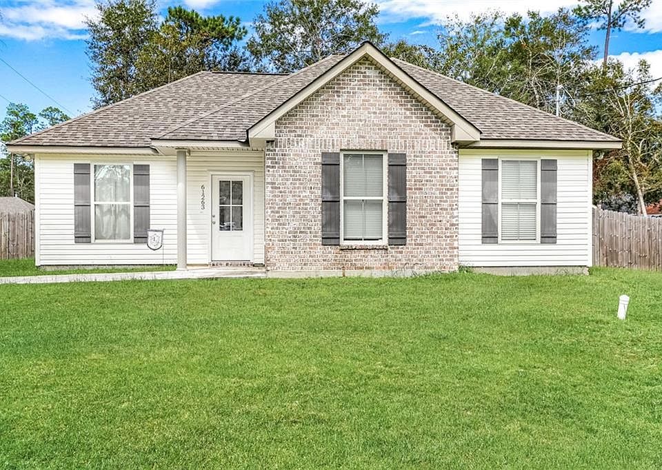 1st image of 61263 Forest Dr