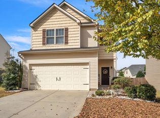 315 Barrett Chase Dr, Simpsonville, SC 29680