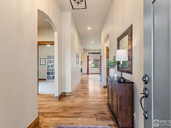 3rd image of 5125 Redmesa Ave