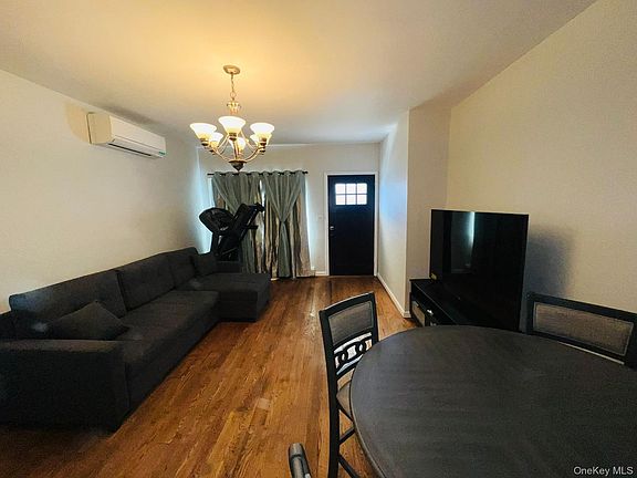 4th image of 10221 213th Street