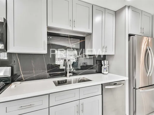 7522 Dearborn St, Houston, TX 77055