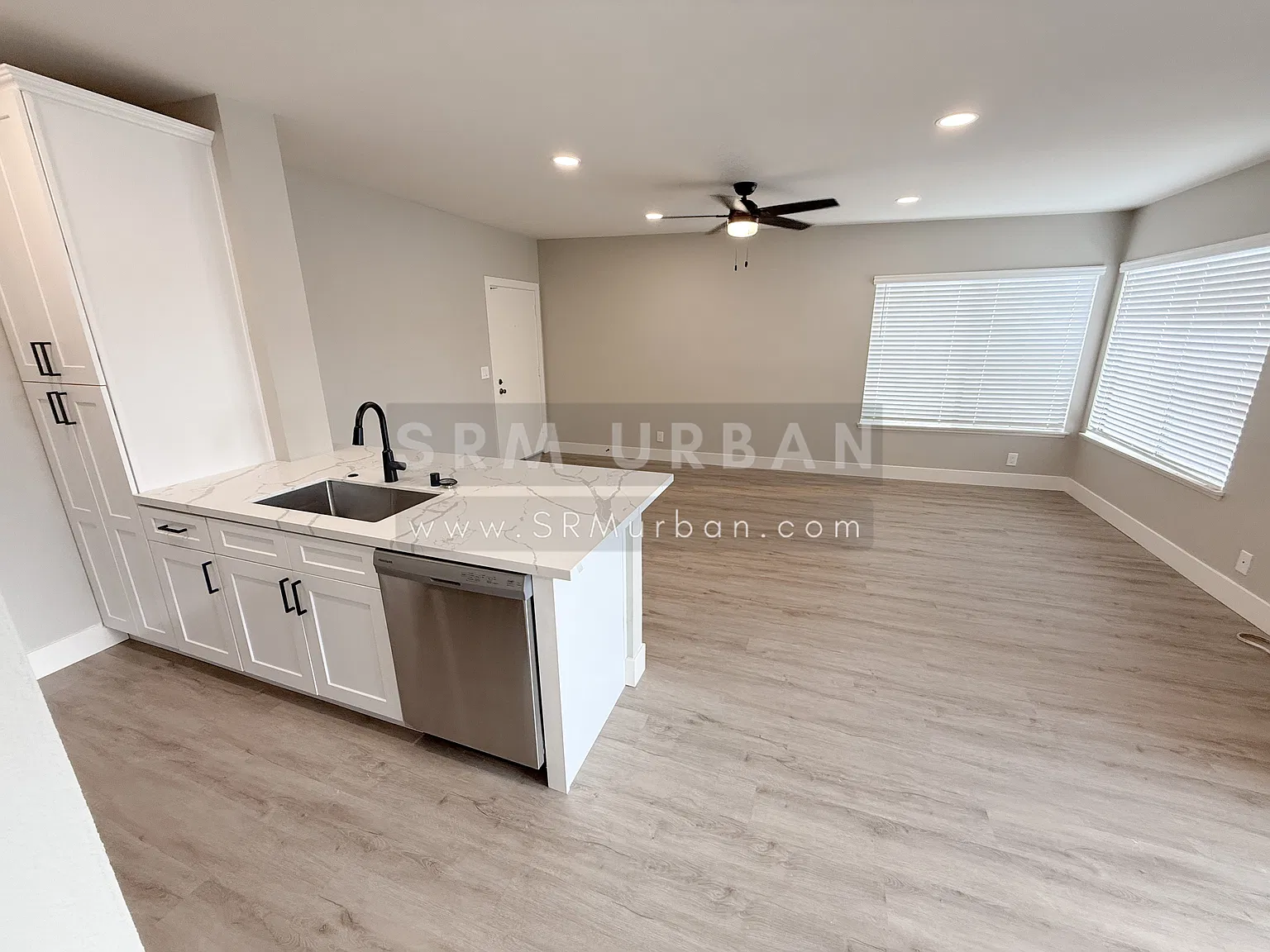 2 bed, 900 sqft, $2,895 — Photo 4