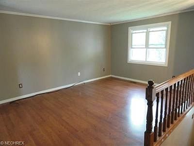 3rd image of 2815 E Diana Lynn Dr