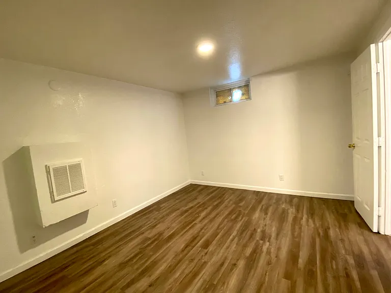 1310 S Newton St — Photo 19