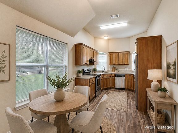 4th image of 6408 Willard Rd