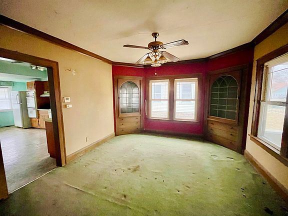 2nd image of 362 Euclid Ave