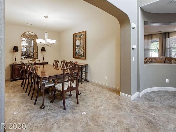 3rd image of 1038 Via Di Olivia St