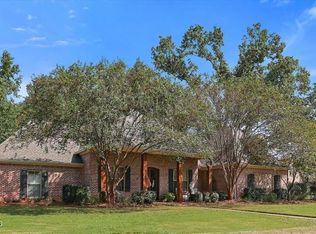 824 Aberdeen Cv, Madison, MS 39110