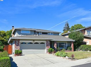 6746 Sapphire St, Dublin, CA 94568