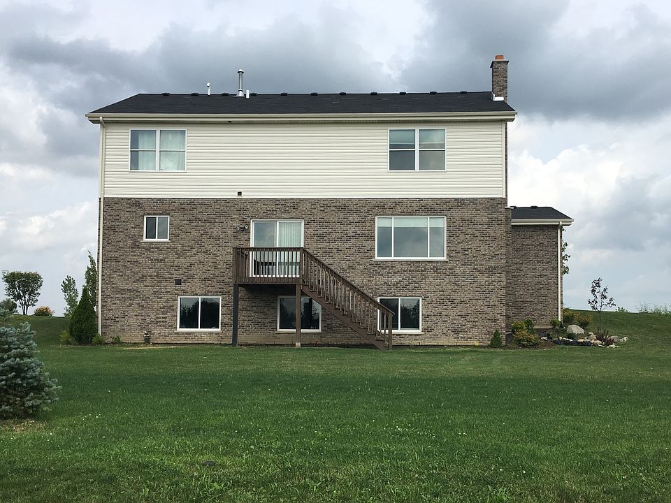 1st image of 2202 Alta Vista Dr