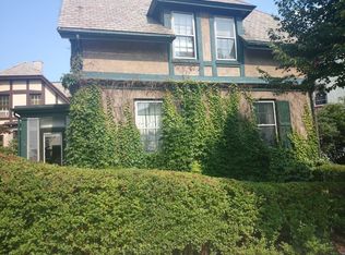 15 Southbourne Rd, Jamaica Plain, MA 02130