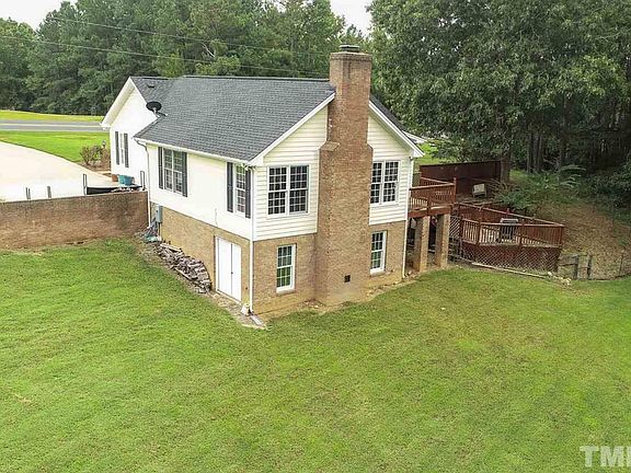 3rd image of 1823 Oakridge River Rd