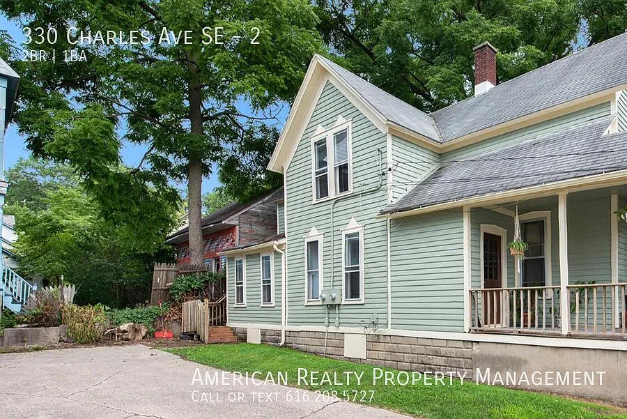 2 bed, 750 sqft, $1,200 — Photo 1