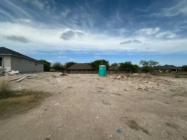 520 Canyon Creek Dr #19, Del Rio, TX 78840