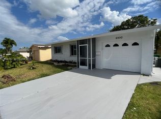 6990 NW 17th St, Margate, FL 33063