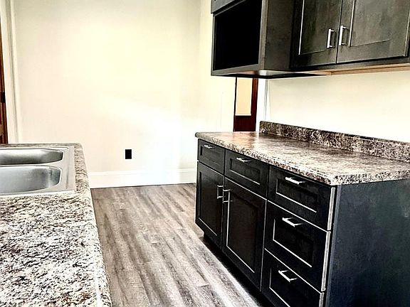 5th image of 353 Habicht St