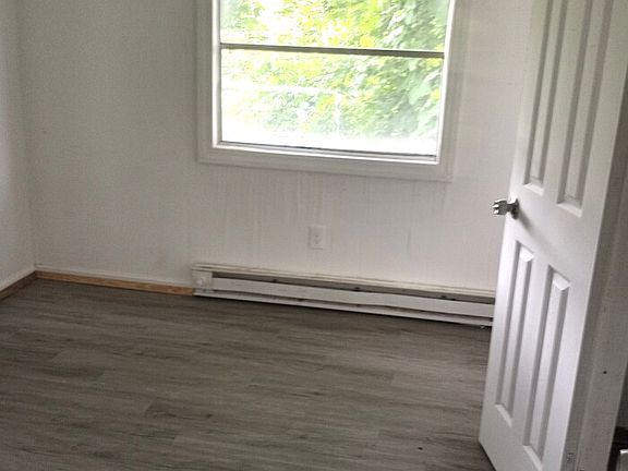 4th image of 1513 Fleetwood Dr