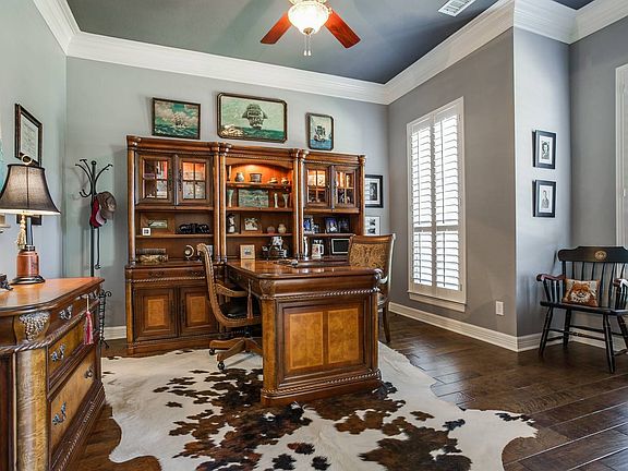 4th image of 24 Jordans Wood Cir