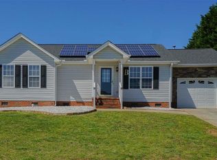 1 Casting Ct, Taylors, SC 29687